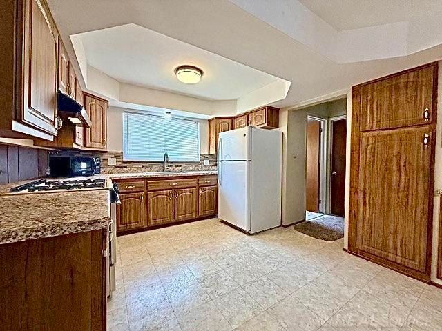 12354 Grindley Drive, Sterling Heights, MI 48312