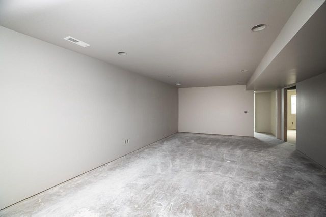 1838 Arches DRIVE, Holmen, WI 54636