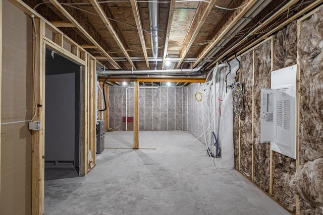 1838 Arches DRIVE, Holmen, WI 54636