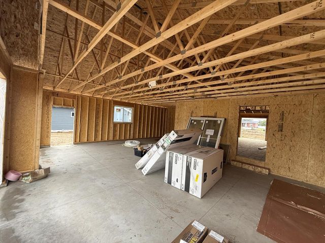 1838 Arches DRIVE, Holmen, WI 54636