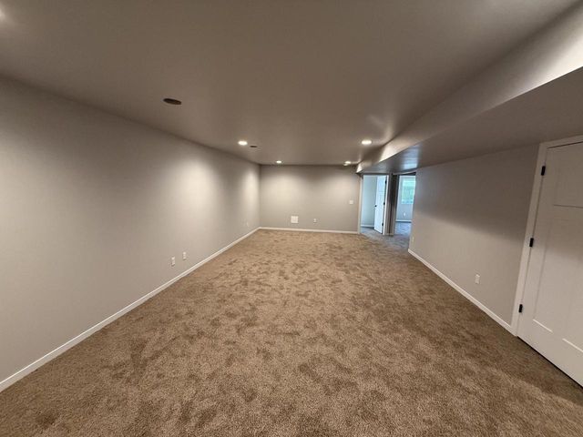 1838 Arches DRIVE, Holmen, WI 54636