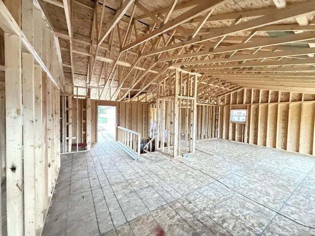 1838 Arches DRIVE, Holmen, WI 54636