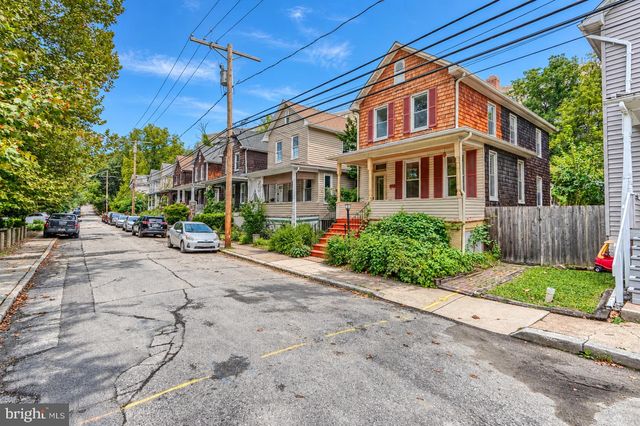 5525 MATTFELDT, Baltimore, MD 21209