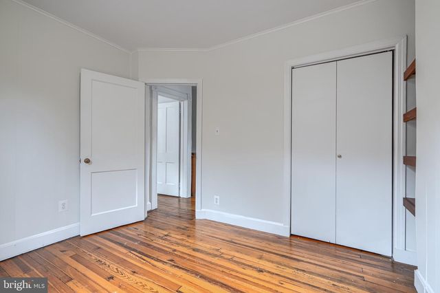 5525 MATTFELDT, Baltimore, MD 21209