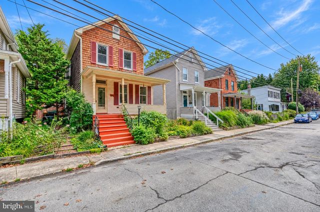 5525 MATTFELDT, Baltimore, MD 21209