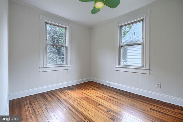 5525 MATTFELDT, Baltimore, MD 21209