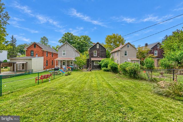 5525 MATTFELDT, Baltimore, MD 21209