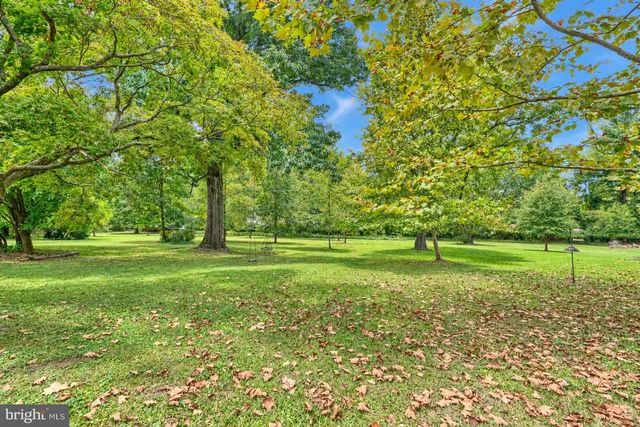 5525 MATTFELDT, Baltimore, MD 21209