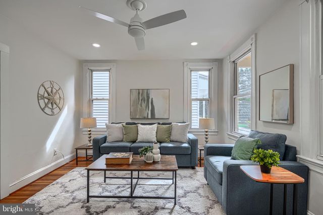 5525 MATTFELDT, Baltimore, MD 21209