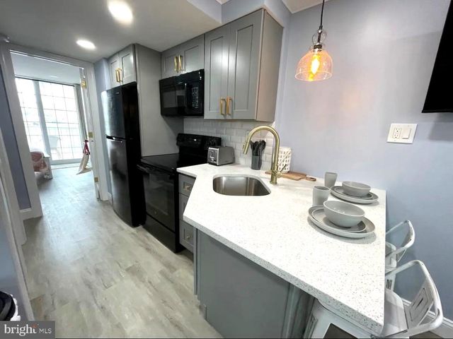 225 E WILDWOOD AVE #117, Wildwood, NJ 08260