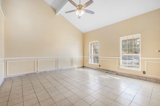 5808 Caprock Drive, Arlington, TX 76018