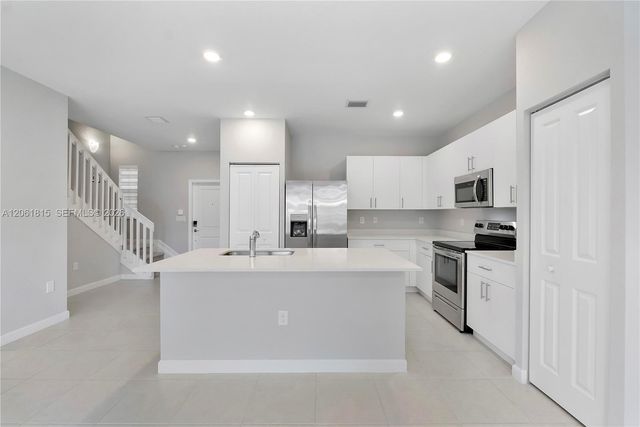 4614 NW 120th Way, Coral Springs, FL 33076
