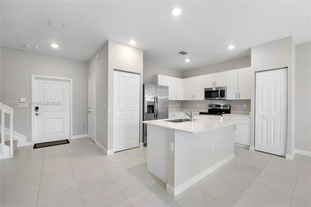 4614 NW 120th Way, Coral Springs, FL 33076