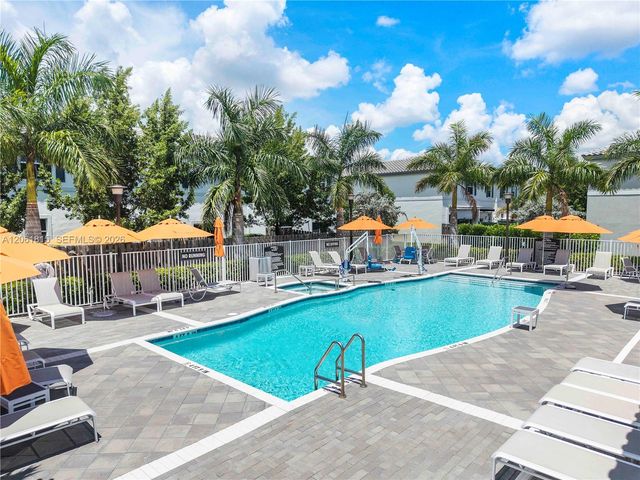 4614 NW 120th Way, Coral Springs, FL 33076