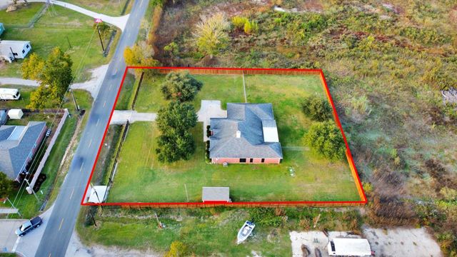 4320 Barkaloo Road, Baytown, TX 77521