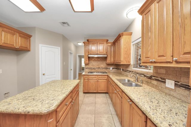 4320 Barkaloo Road, Baytown, TX 77521