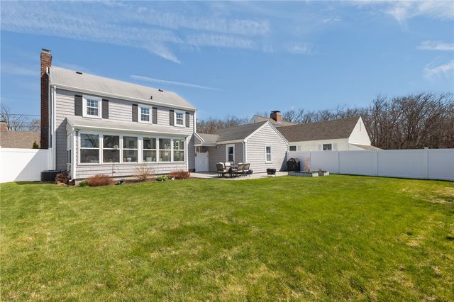 21 Belgrade Avenue, Pawtucket, RI 02861