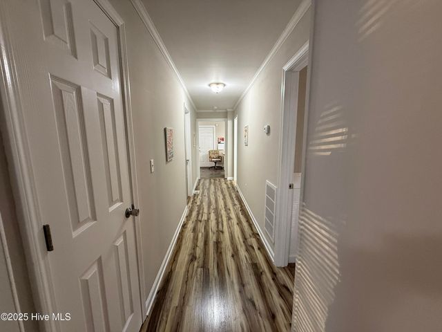 307 E Irwin Street, Pinetops, NC 27864