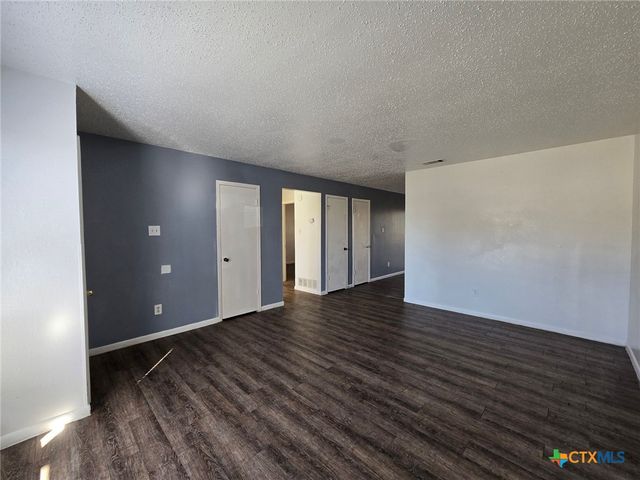 1305 Indian Trail, Harker Heights, TX 76548