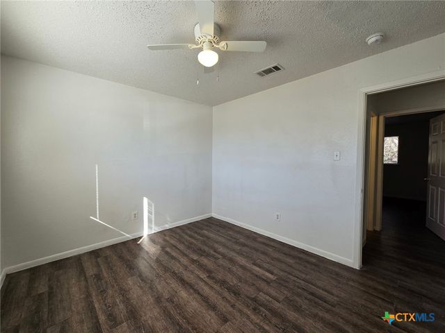 1305 Indian Trail, Harker Heights, TX 76548