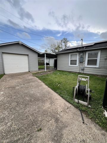 12438 Dorwayne Court, Houston, TX 77015