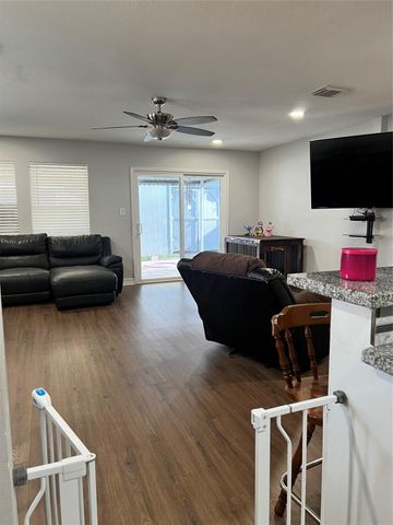 12438 Dorwayne Court, Houston, TX 77015