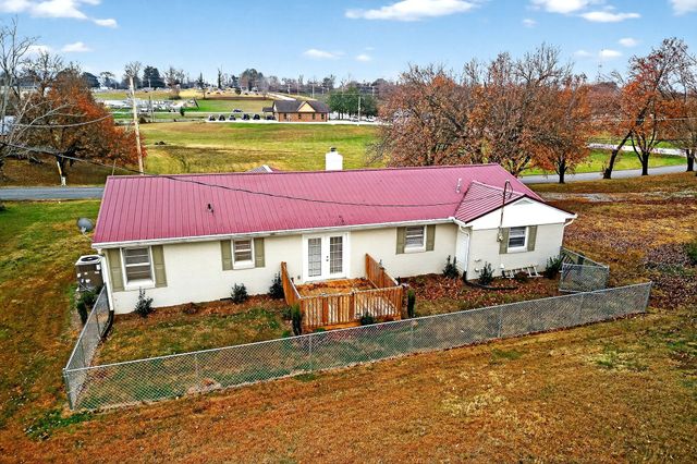 111 Roosevelt Rd, Mcminnville, TN 37110