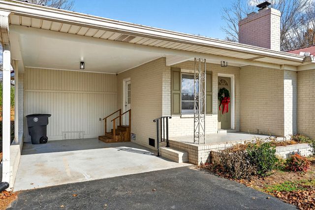 111 Roosevelt Rd, Mcminnville, TN 37110