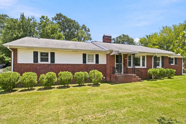229 Mohawk Drive, Spartanburg, SC 29301