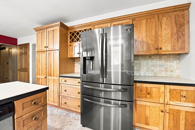 24447 W Cannock Chase, Joliet, IL 60404