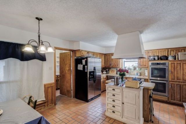 1446 Cardinal Creek Drive, Duncanville, TX 75137