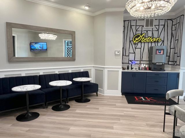 207 Stetson Street, Cincinnati, OH 45219