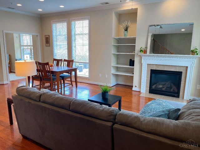 207 Stetson Street, Cincinnati, OH 45219