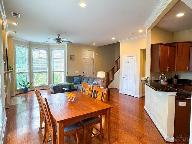 207 Stetson Street, Cincinnati, OH 45219