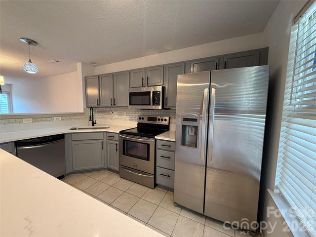 144 Mangum Circle, Mooresville, NC 28117