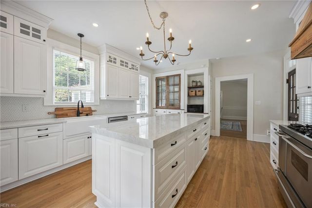 133 Kings HWY, Suffolk, VA 23432