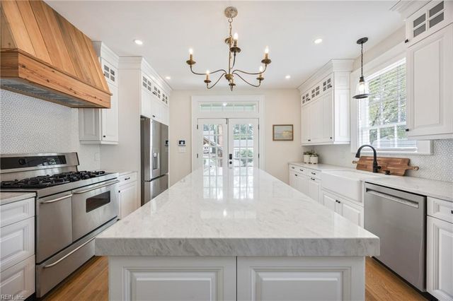 133 Kings HWY, Suffolk, VA 23432