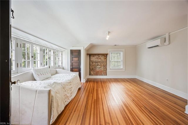 133 Kings HWY, Suffolk, VA 23432