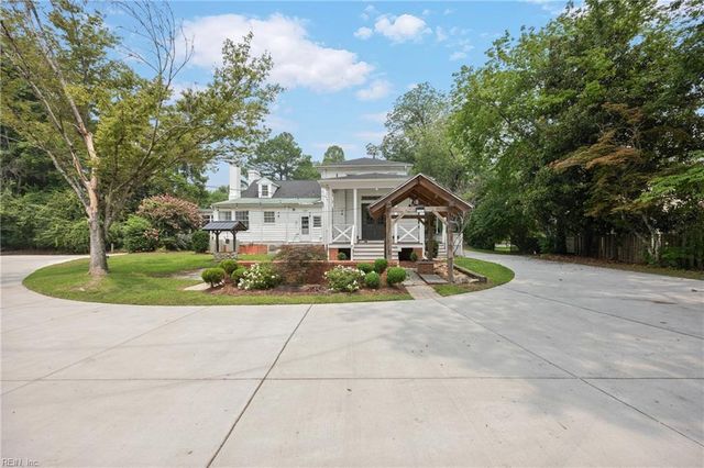 133 Kings HWY, Suffolk, VA 23432