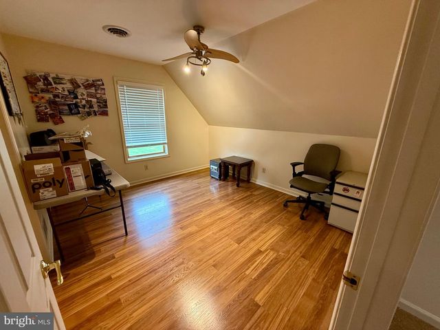 744 WISE AVE, Red Lion, PA 17356