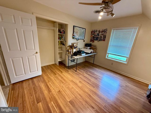 744 WISE AVE, Red Lion, PA 17356
