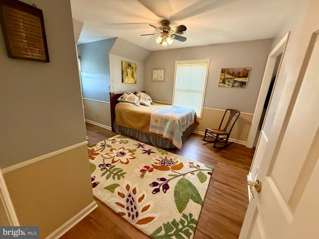 744 WISE AVE, Red Lion, PA 17356