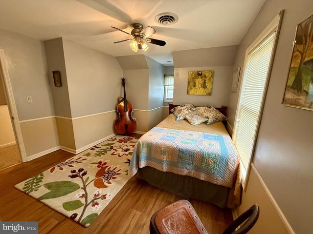 744 WISE AVE, Red Lion, PA 17356