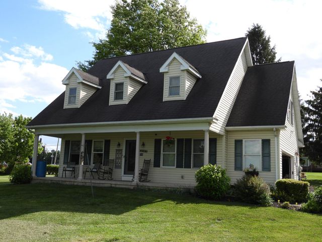 744 WISE AVE, Red Lion, PA 17356