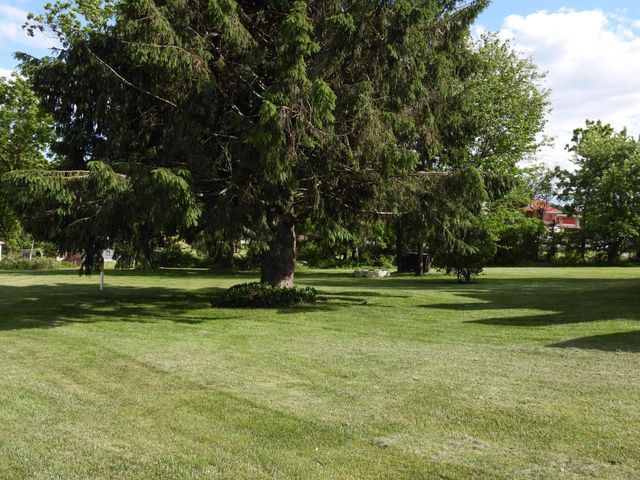 744 WISE AVE, Red Lion, PA 17356