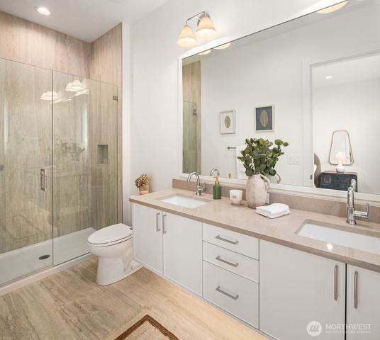 1650 168th Avenue NE, Bellevue, WA 98008