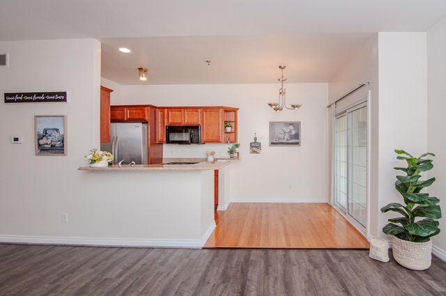 45587 N Stonewood Road, Canton Twp, MI 48187