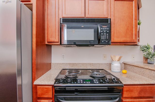 45587 N Stonewood Road, Canton Twp, MI 48187