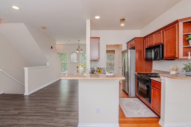 45587 N Stonewood Road, Canton Twp, MI 48187