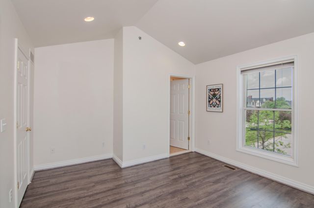 45587 N Stonewood Road, Canton Twp, MI 48187